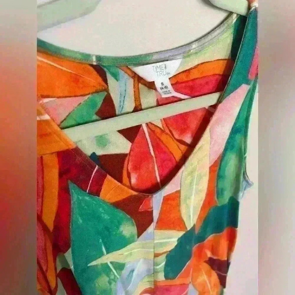Time and Tru Floral Stretchy Dress - Picture 1 of 3